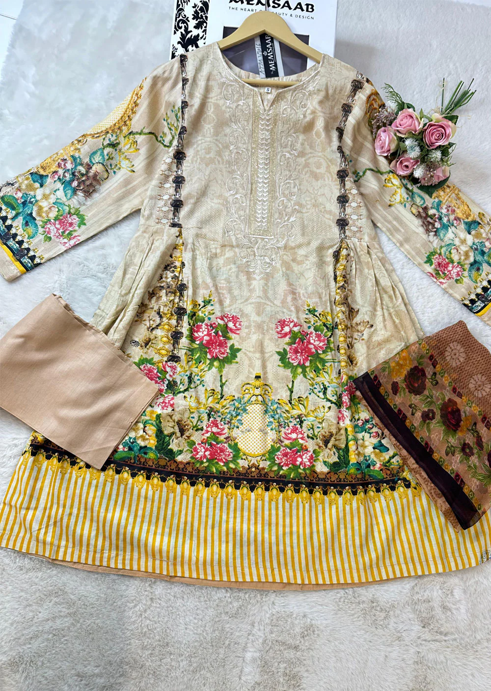 AMT48016 - Gold Readymade Lawn Suit - Image 4