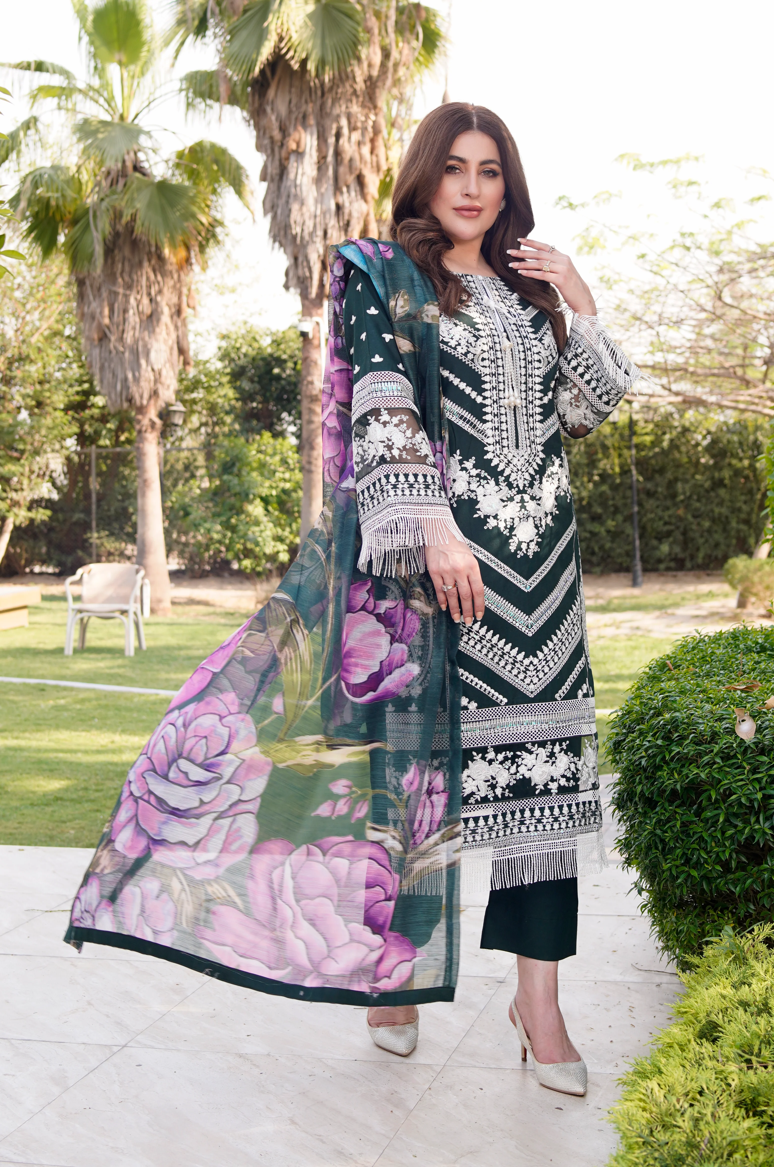 ATR-1129 - Green - Sehrish B Lux Linen