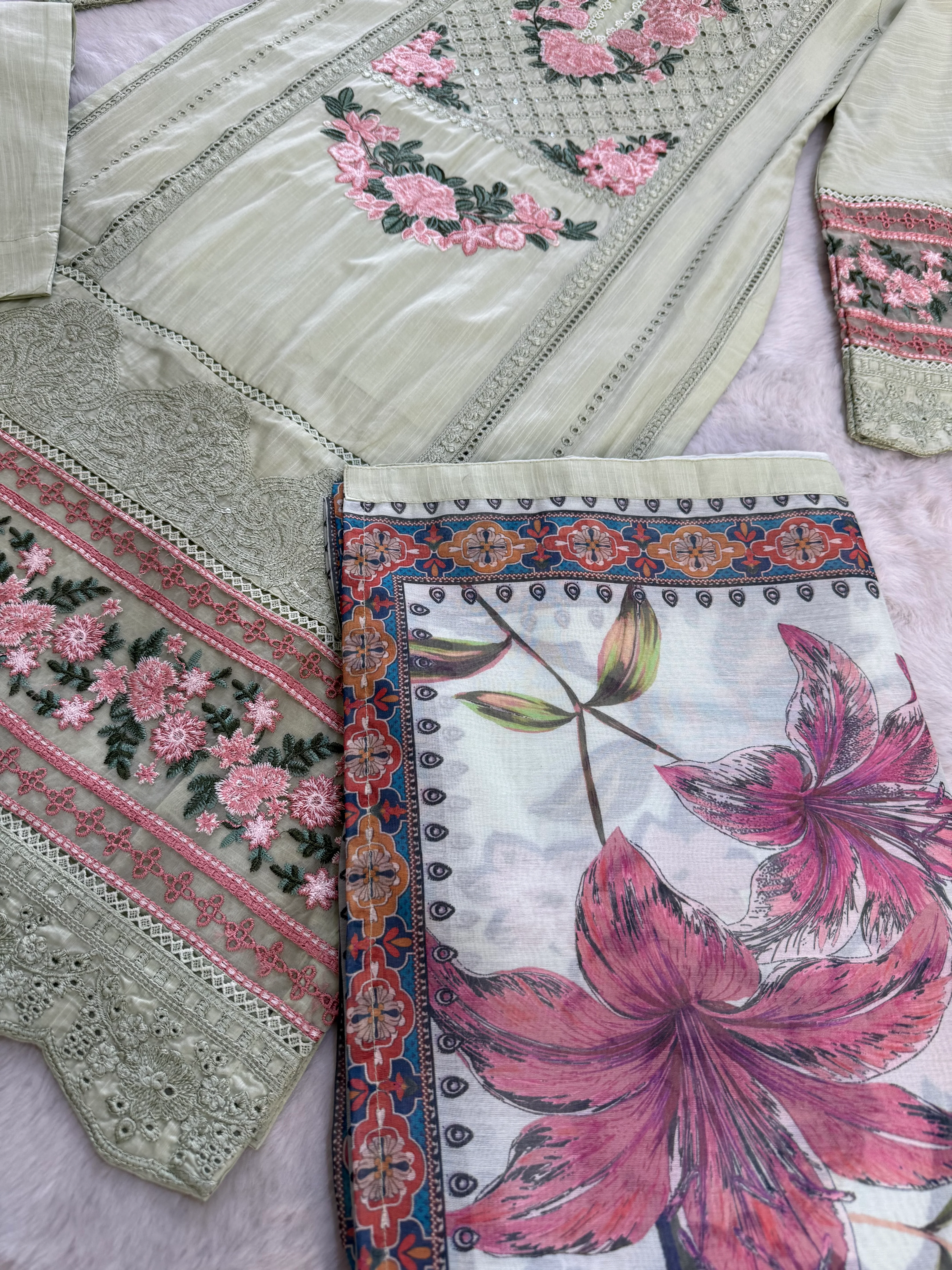 ATR1131- Sehrish B Lux Cotton - Image 15
