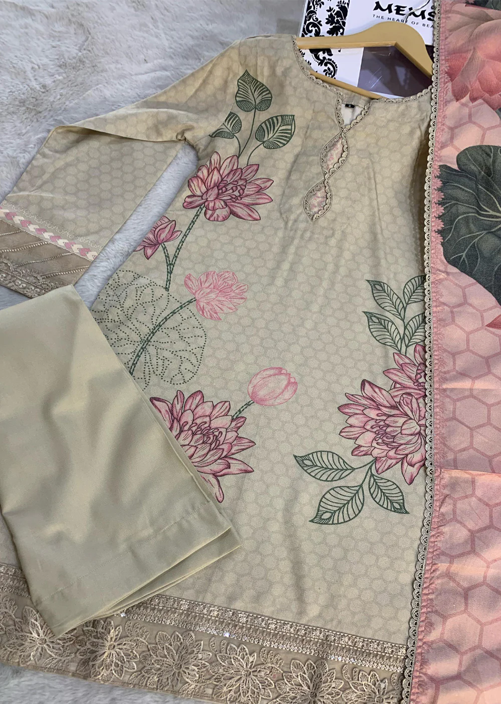 BTUR-05 - Baroque Inspired Dhanak Suit 2025 - Image 3
