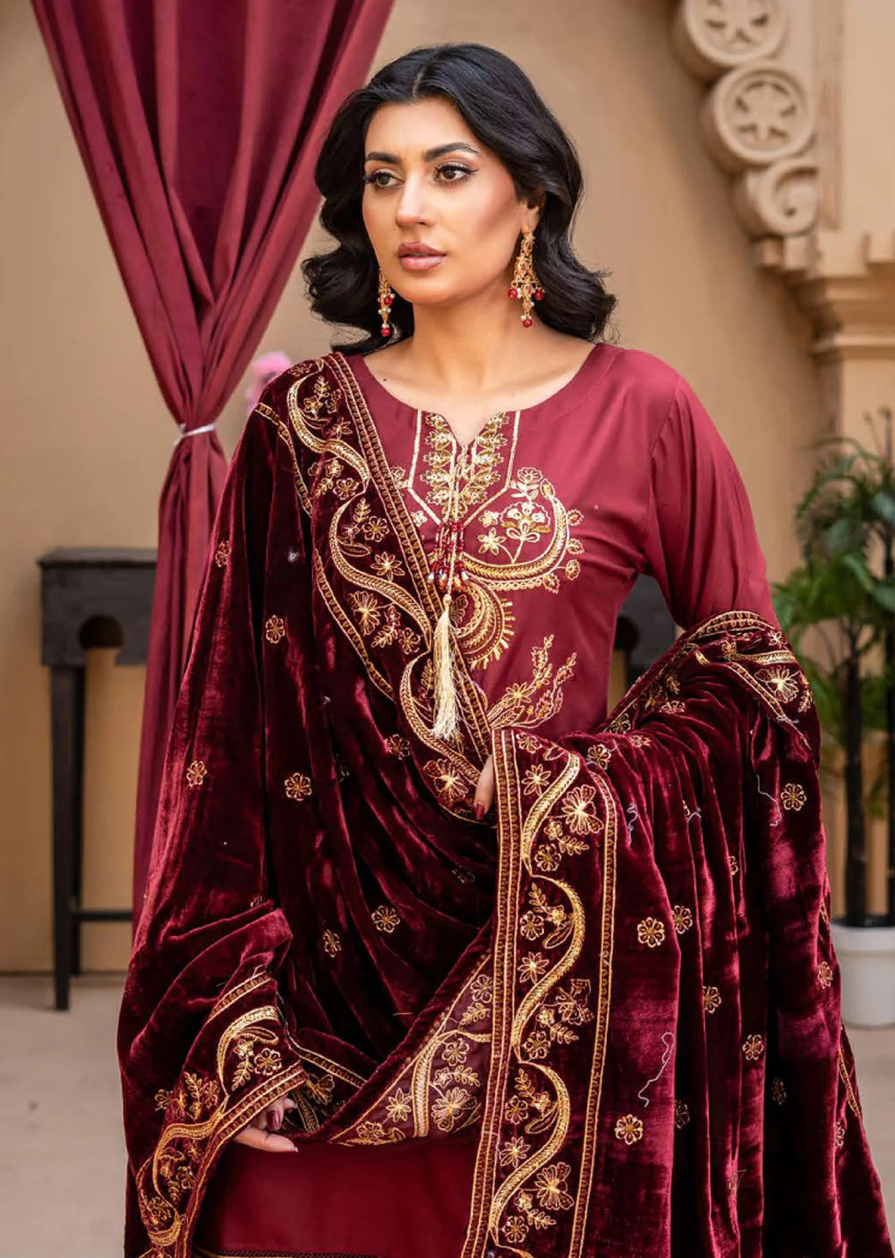DAS-03- Readymade Rangz Dastaan Winter Suit 2025 - Image 2