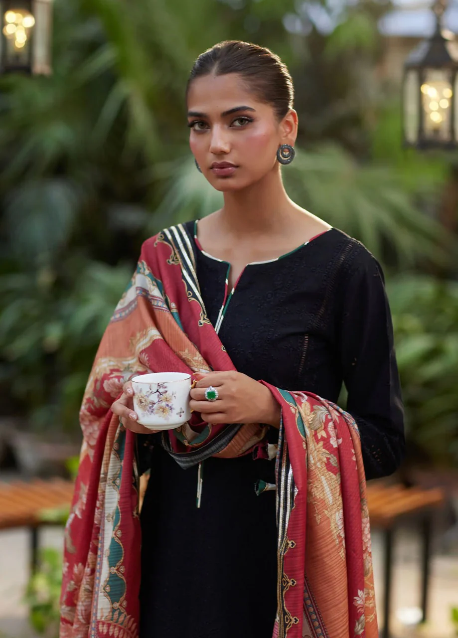 GC-06 - Solene - Ready Made Gulaal Chikankaari Lawn Collection 2025 - Image 4