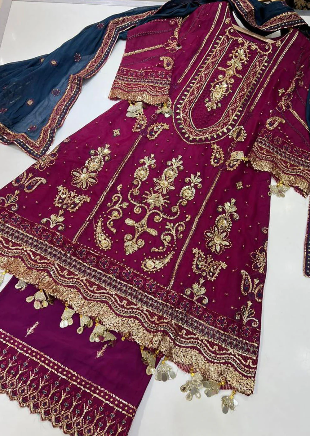 GLG-08-R - Reem - Readymade - Gulaal Luxury Formals 2022 - Image 2
