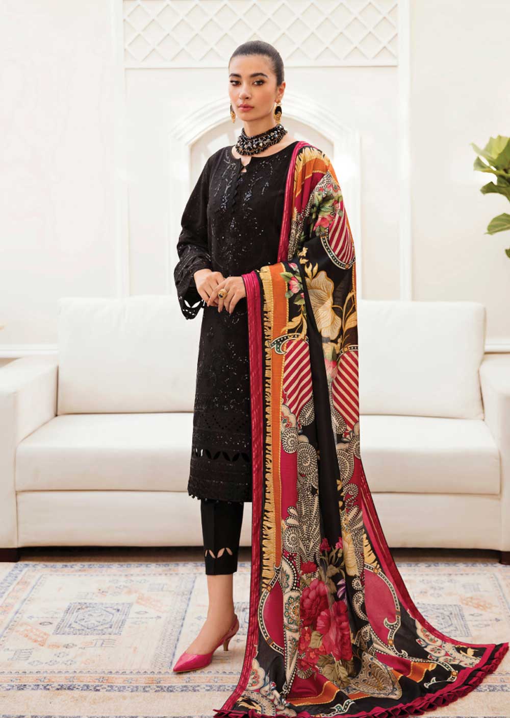 GLS-07R - Aaniah - Readymade - Gulaal Luxury Lawn Vol 2 2023
