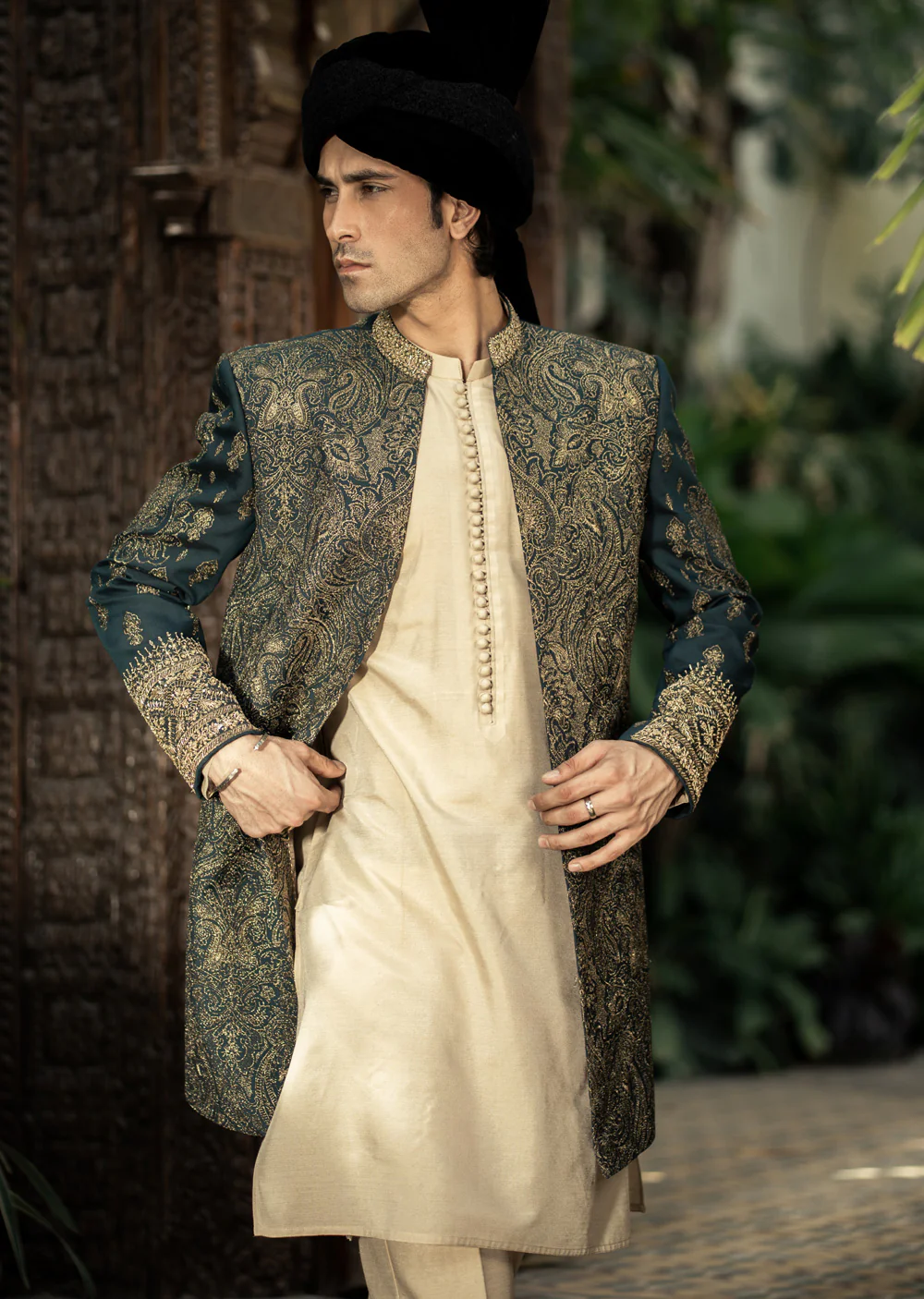 GS-5156 Readymade Front Open Sherwani with Inner Suit 2025 - Image 5