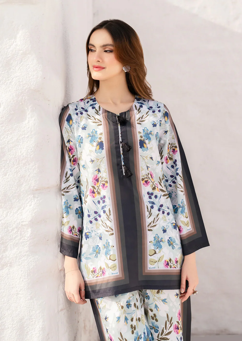 GUYR-14 - Floral/Blue - Selene - Readymade Suit by Garnet 2024 - Image 3