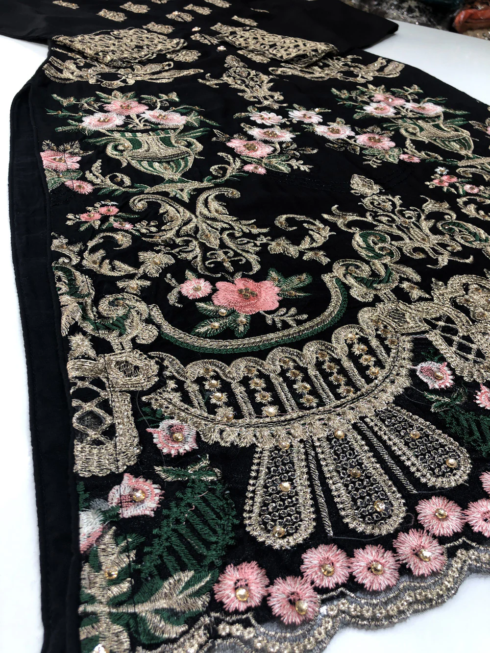 HK08 Readymade Mother & Daughter Embroidered Linen Suit - Image 8