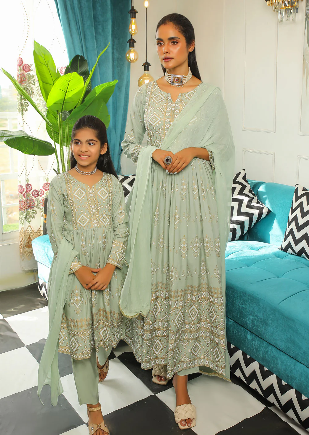 HK141 Diamond Green Readymade Linen Dress