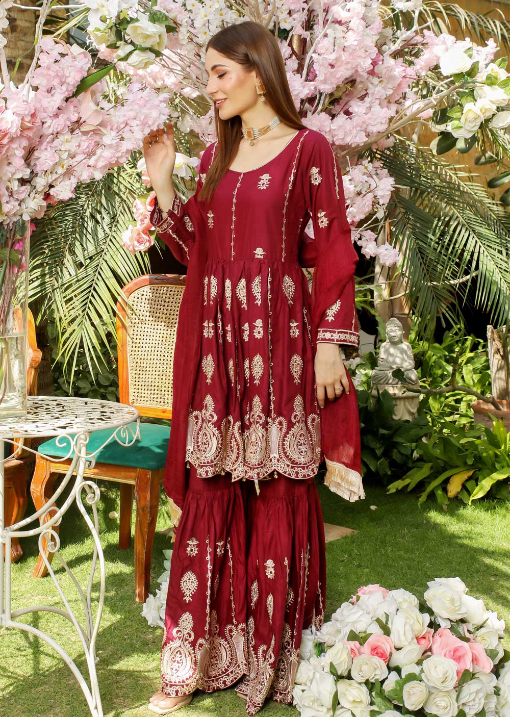 HK196 Elleya Readymade Red Linen Suit - Image 2