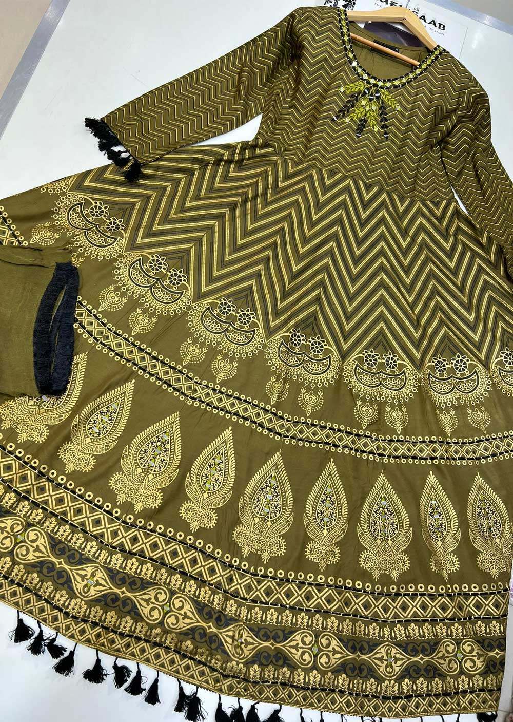 HK202 Samarkand Readymade Olive Dress - Image 2
