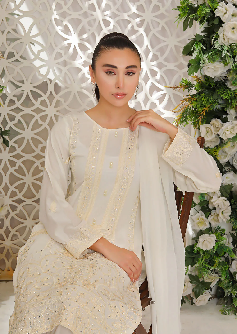HK205 Abeer Readymade White Linen Suit - Image 3