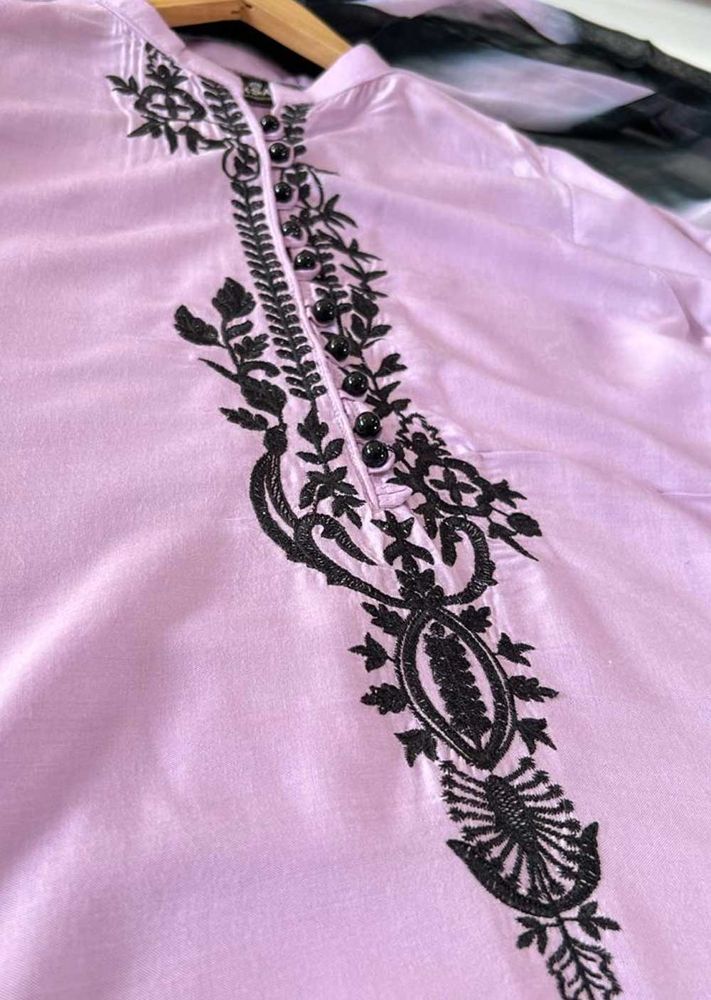 HK212 Lameez Readymade Lilac Linen Suit - Image 4
