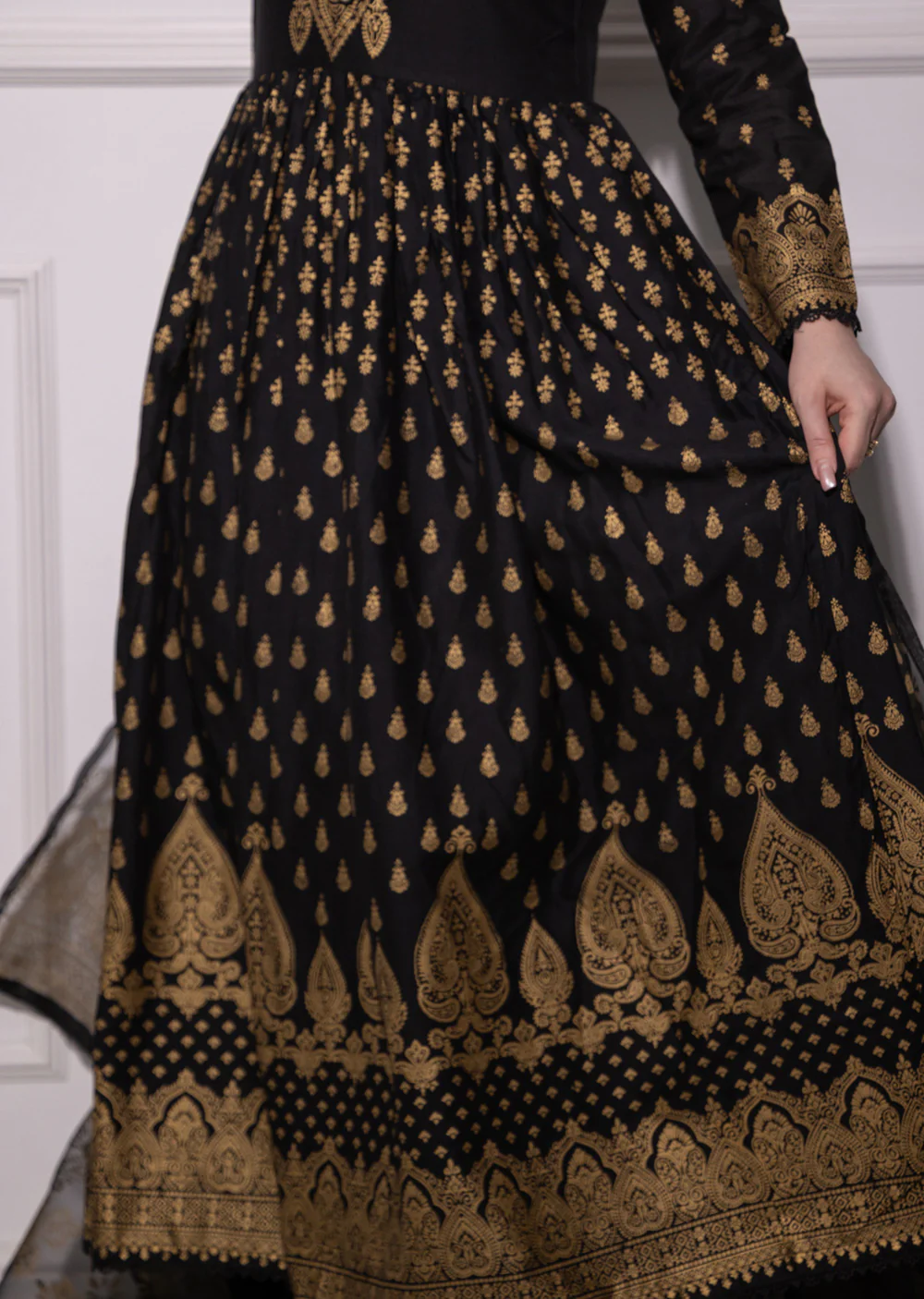 HK245 Gavinchi - Readymade Mother & Daughter Dress - Image 9