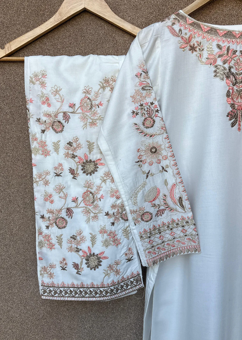 HK279 - KASHF - White Linen Oufit - Mummy n Me - Image 3
