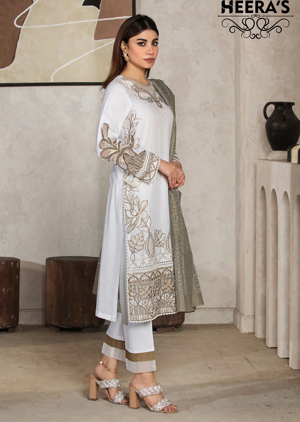 HSS-108- Readymade Heeras Suit - Image 2