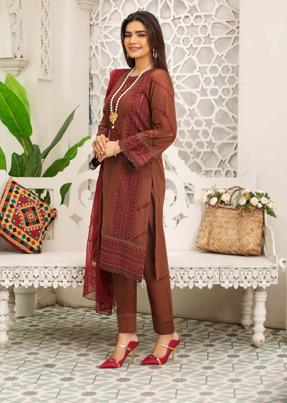 HSS-109- Readymade Heeras Suit - Image 2