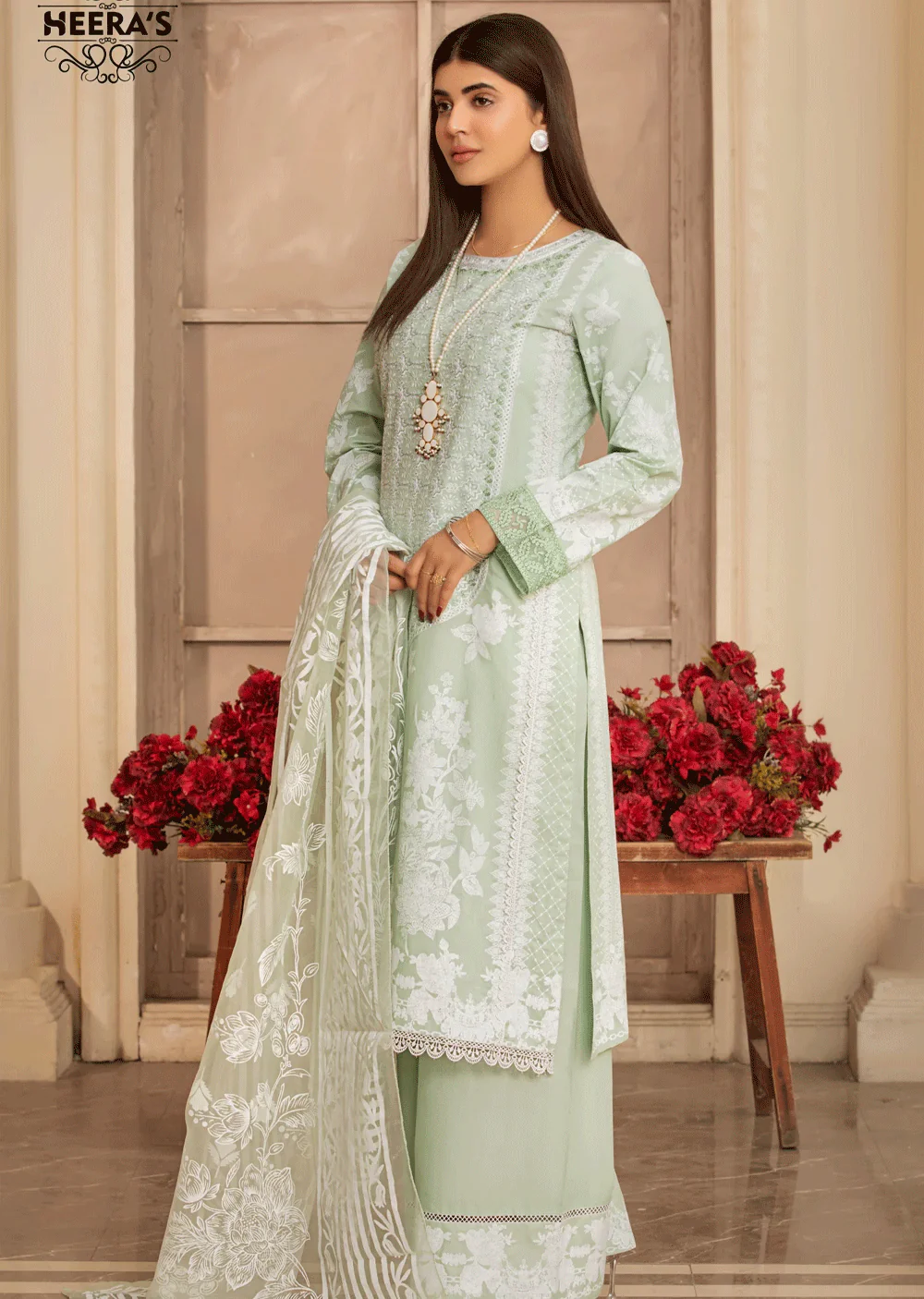 HSS-199 - Readymade - FRAME 2 Z.J - 3 Embroidered Suit - Image 3