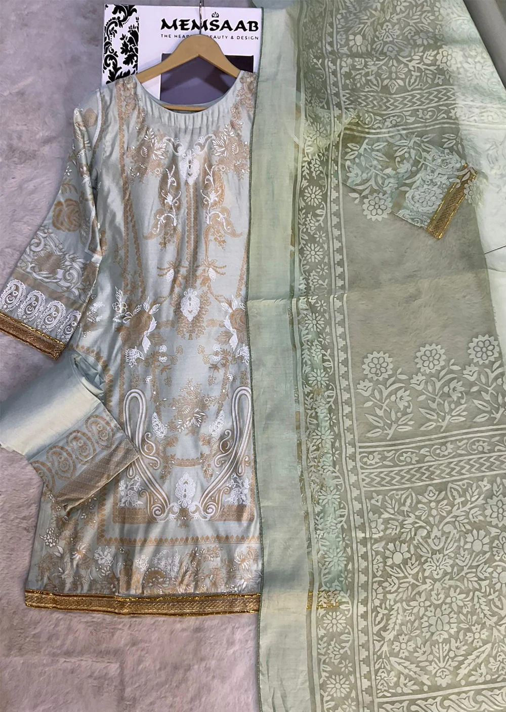 HSS-253 - Readymade Heeras Suit - Image 3