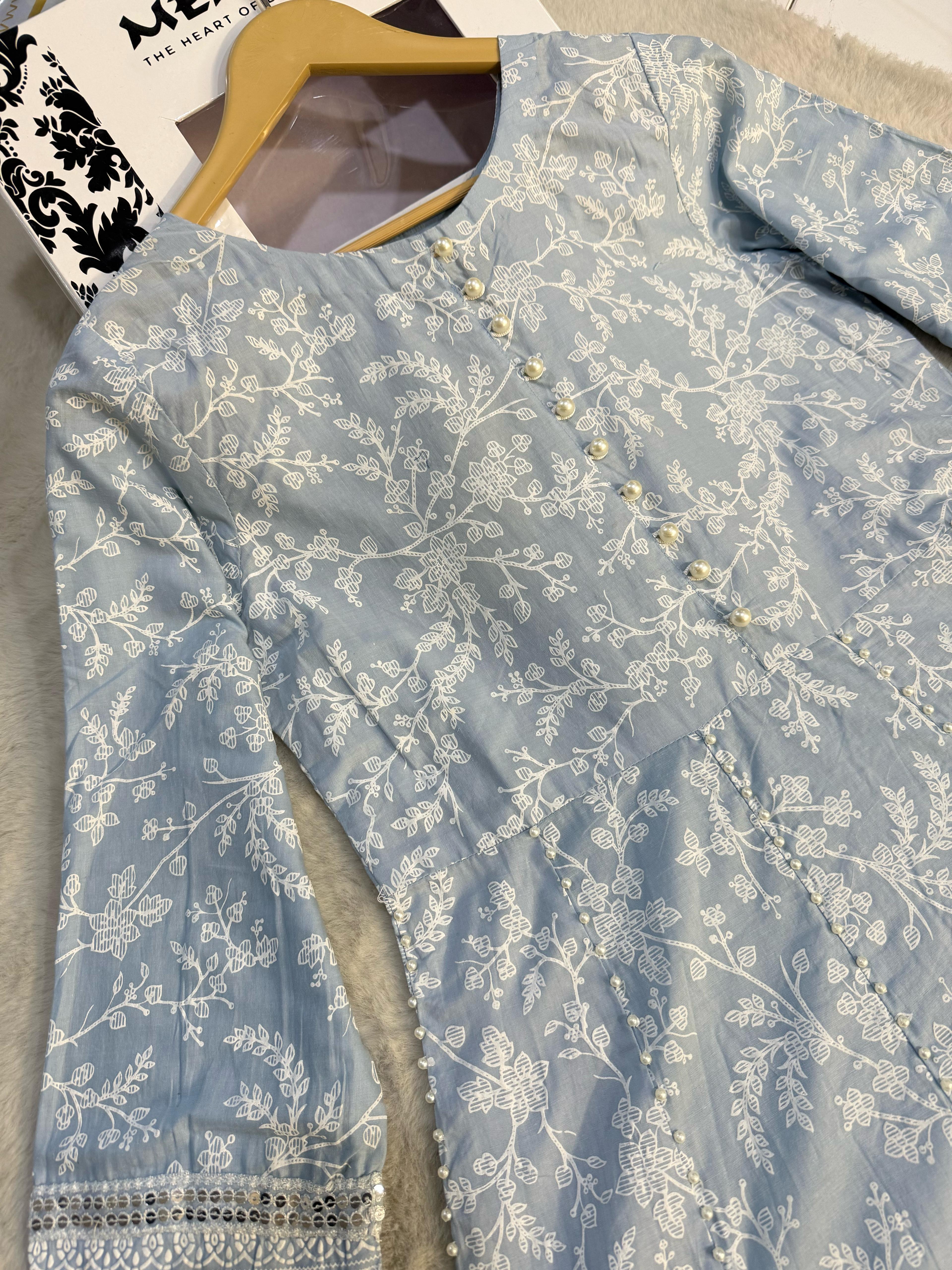 HSS-263 - Readymade Heeras Suit - Image 3