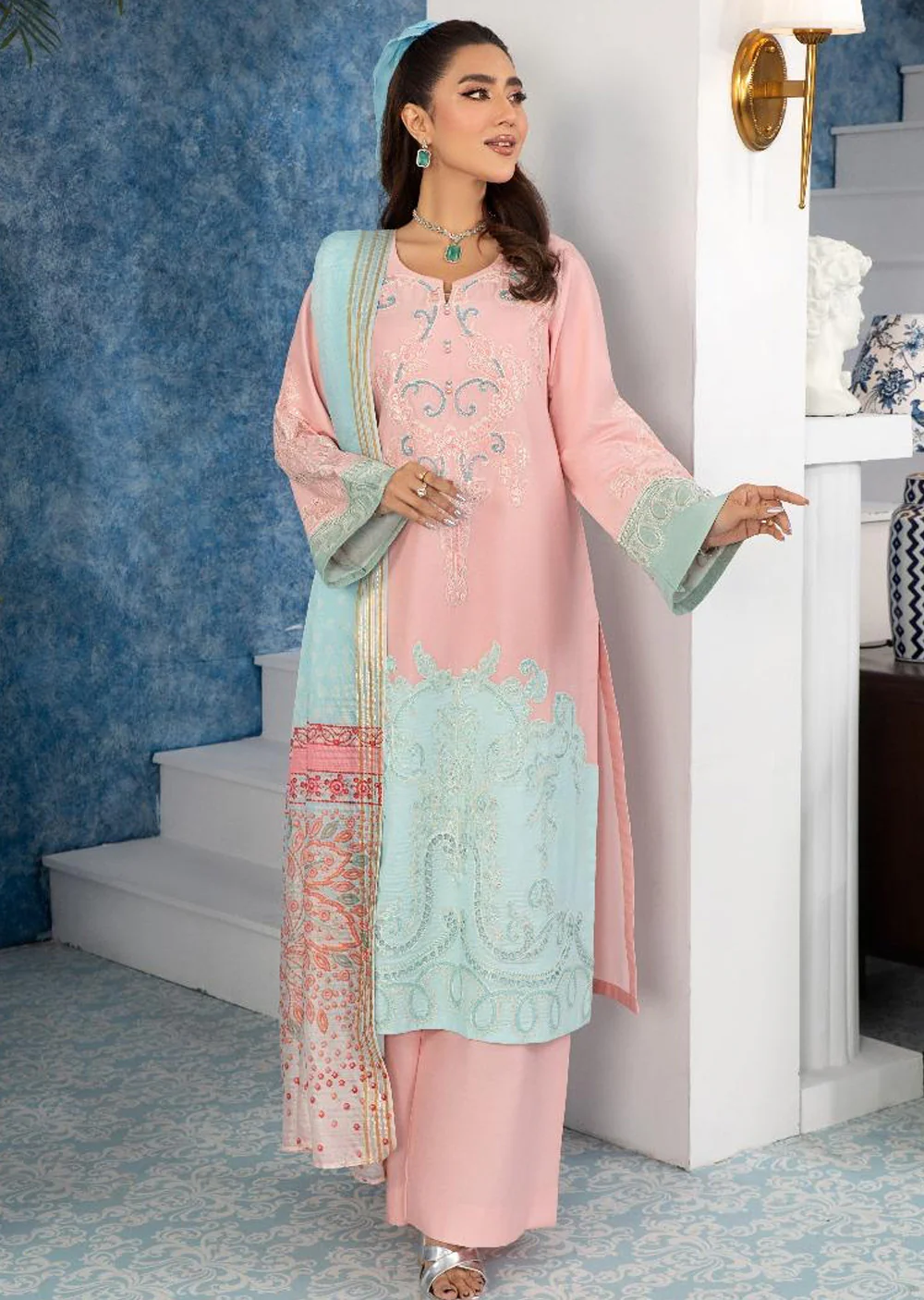 HSS-277 - Readymade Heeras Suit - Image 2
