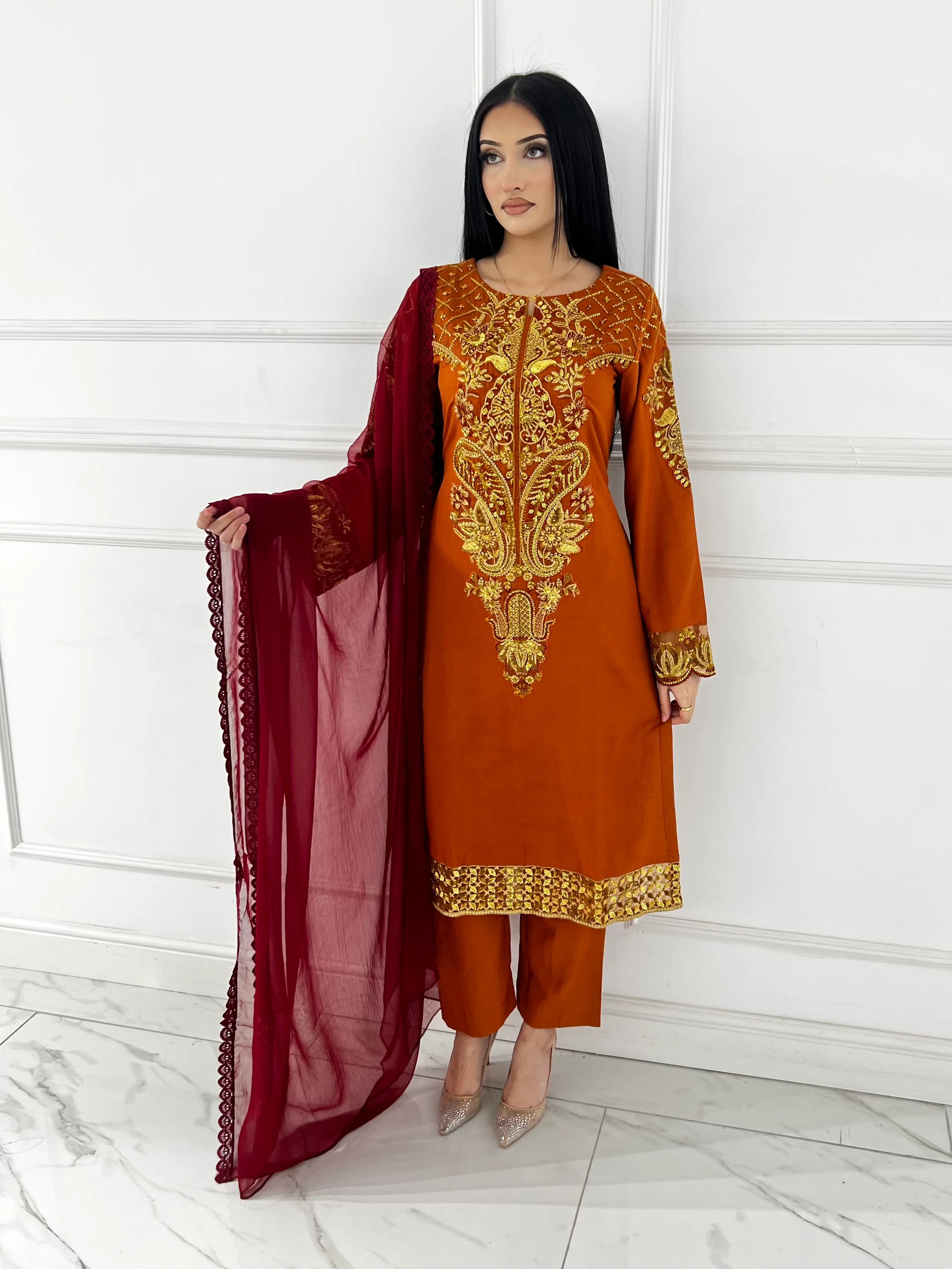 HSS-332- Readymade Heeras Suit - Image 2