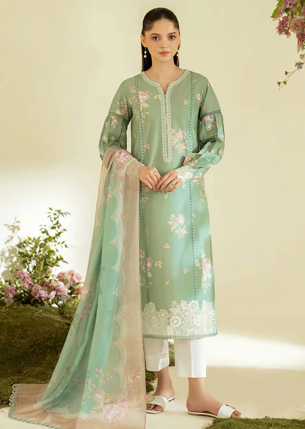 IFE-UE-453-Iznik Printed Lawn Edition 2025