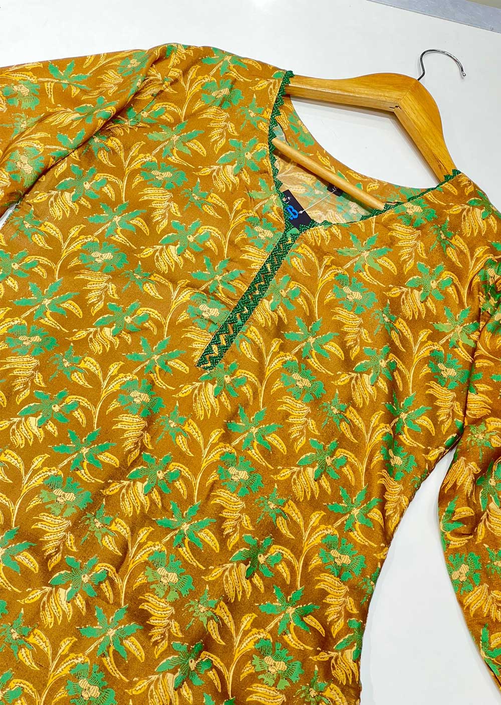 JWD201 Readymade Brown 2 Piece Floral Print - Image 2