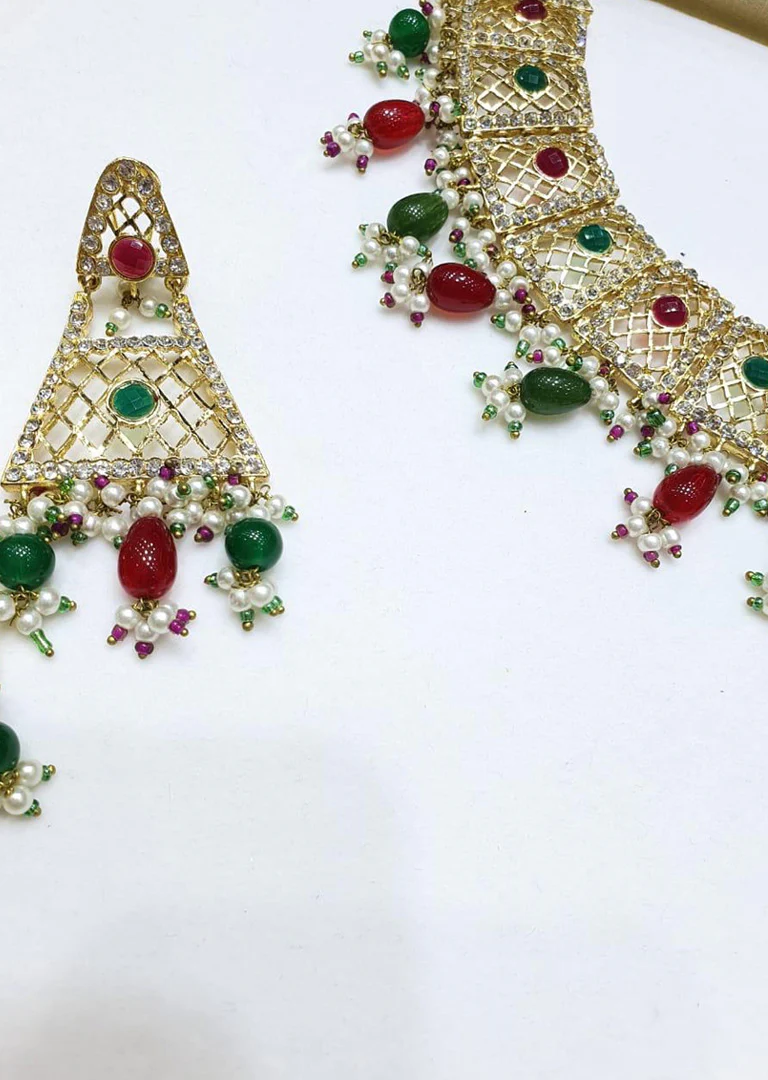 Mahrukh -Maroon/Green- Aari Gold Plated Necklace Set with Fresh Water Pearls - Image 3