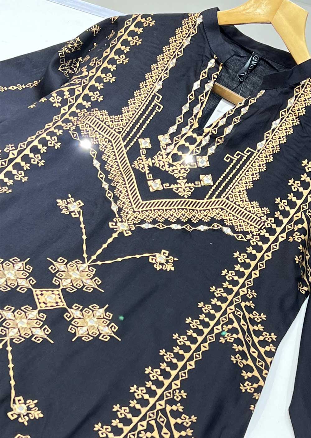 MDM109 - Madame Mirror Embroidered Viscose Suit - Image 3