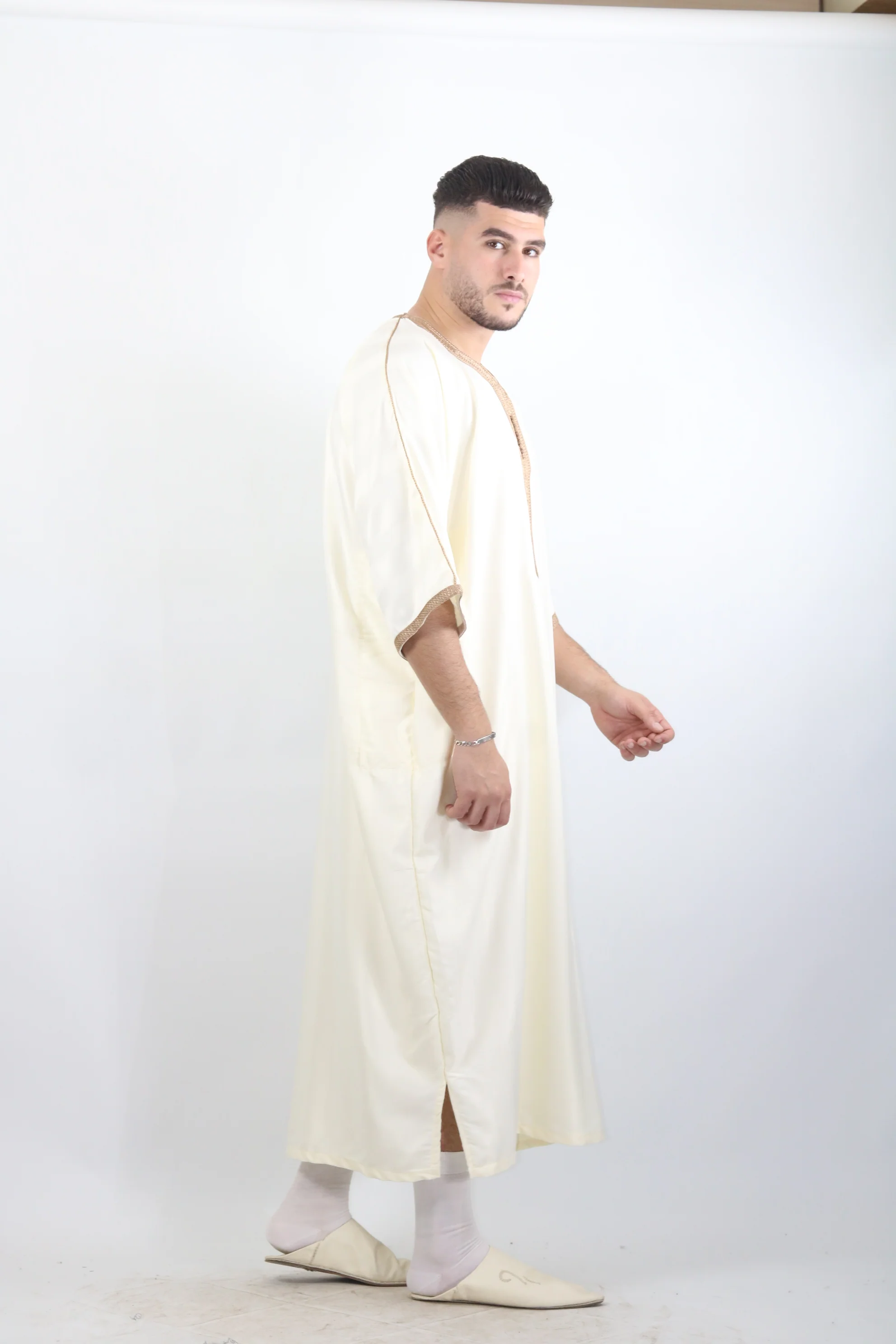 MRC103 Moroccan Embroidered Thobe - Image 10