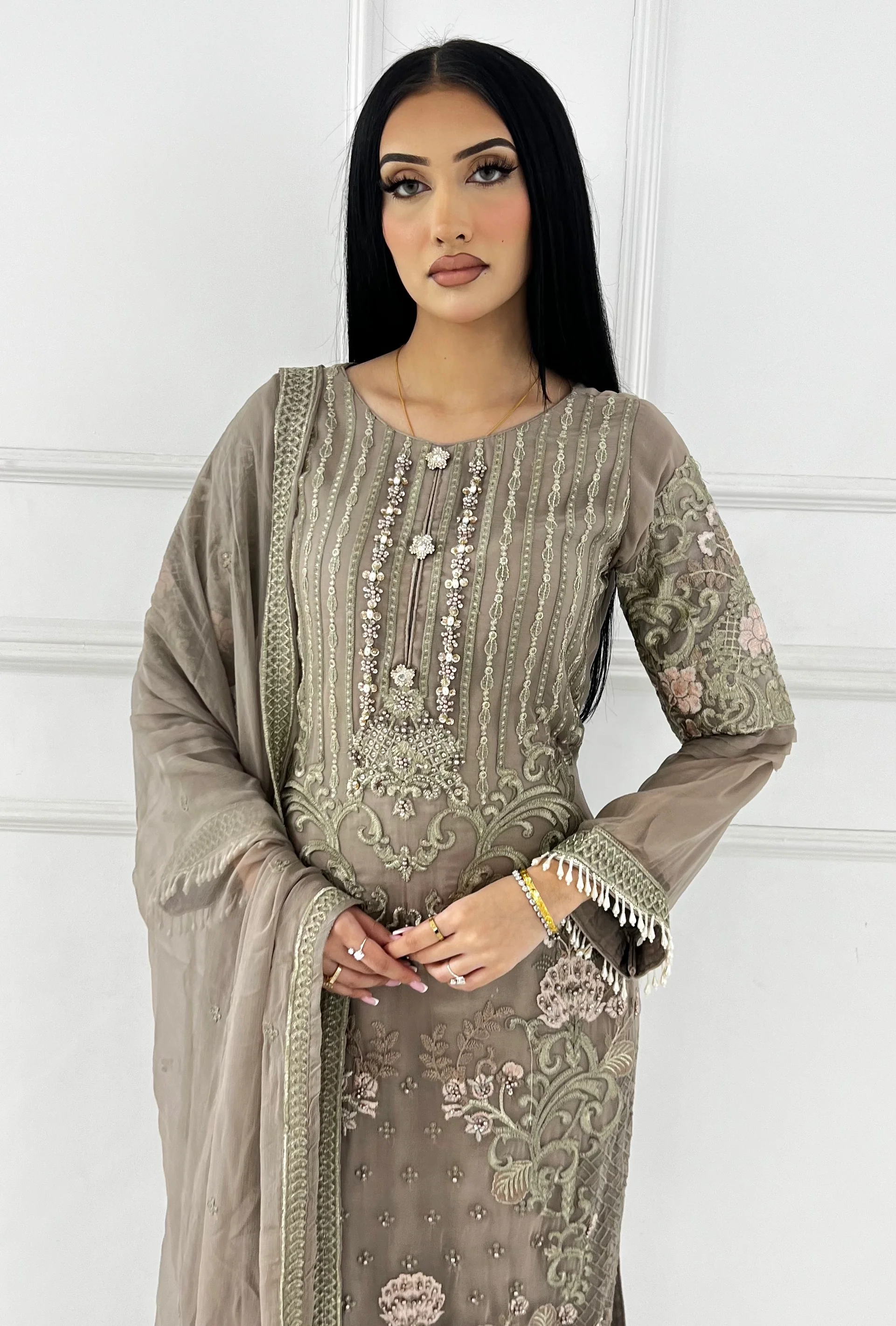 PS1729 Grey Readymade Chiffon Suit - Image 4