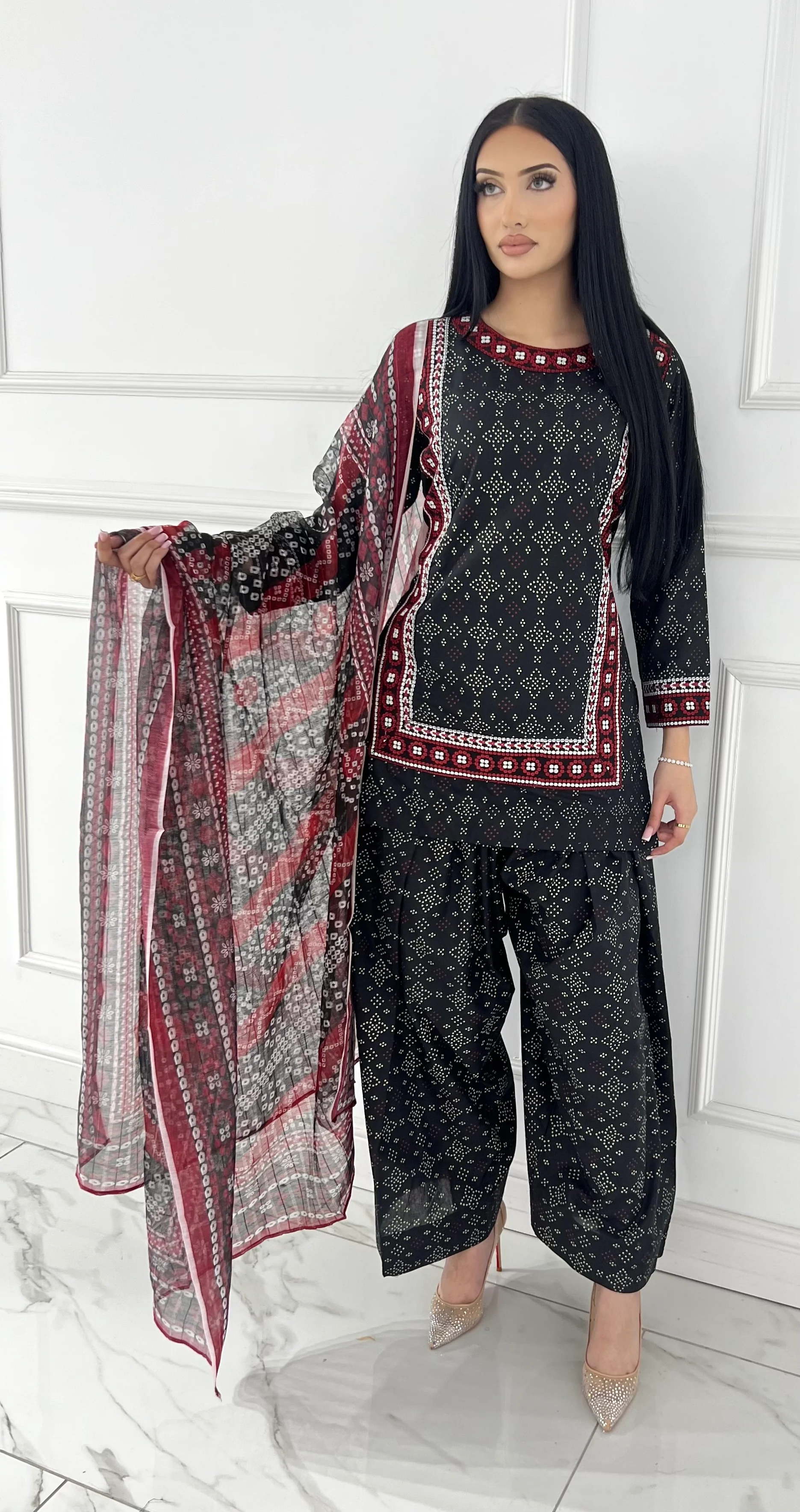 RBY-101 Readymade Heavy Khaddar Ajrak Suit - Image 2