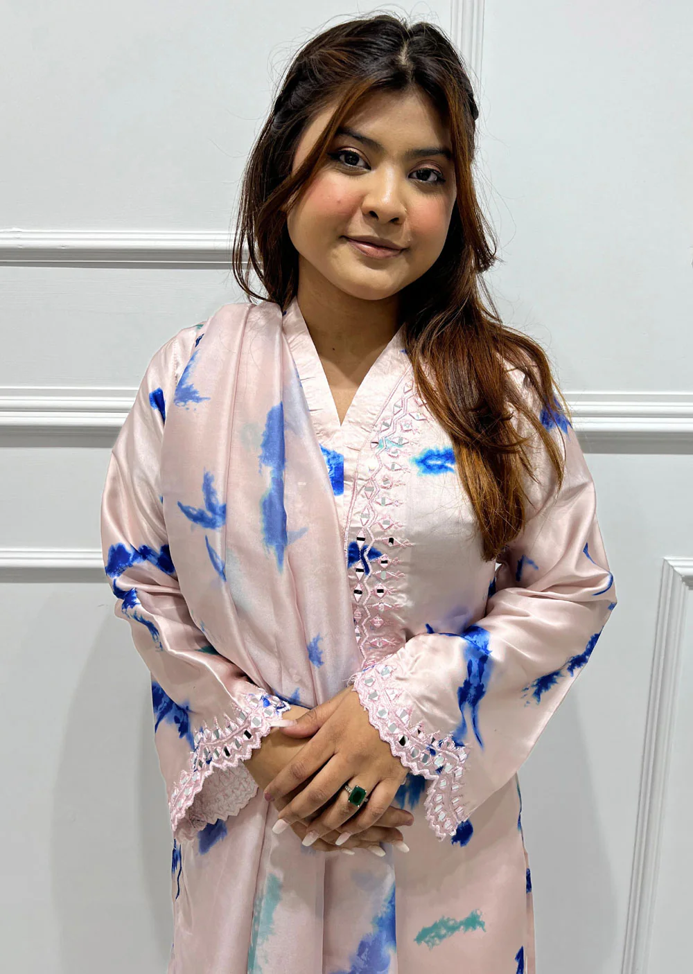RGZ3002 Readymade Peach Hania Silk Outfit - Image 2
