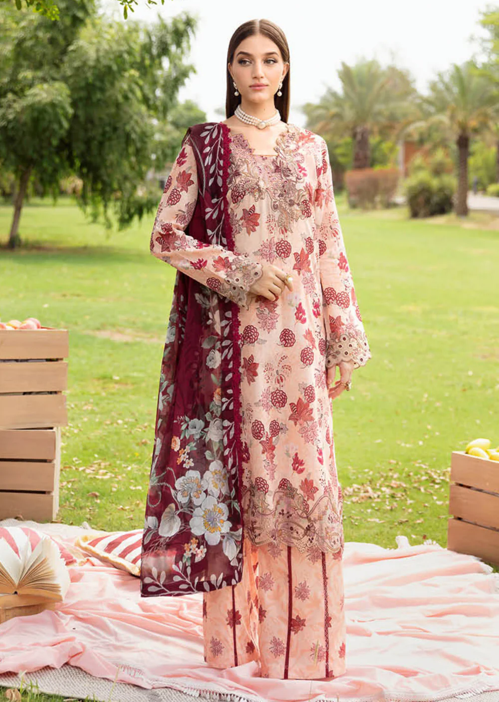 RGZG-05 - Ramsha Rangrez Vol 6 Suit 2025 - Image 4