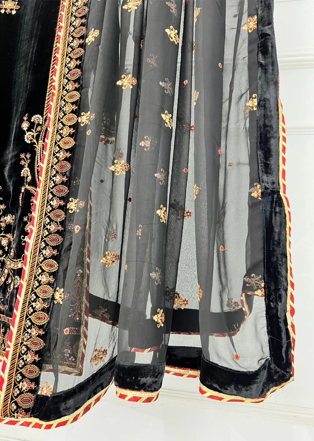RK6101 - Black Readymade Velvet Suit - Image 3
