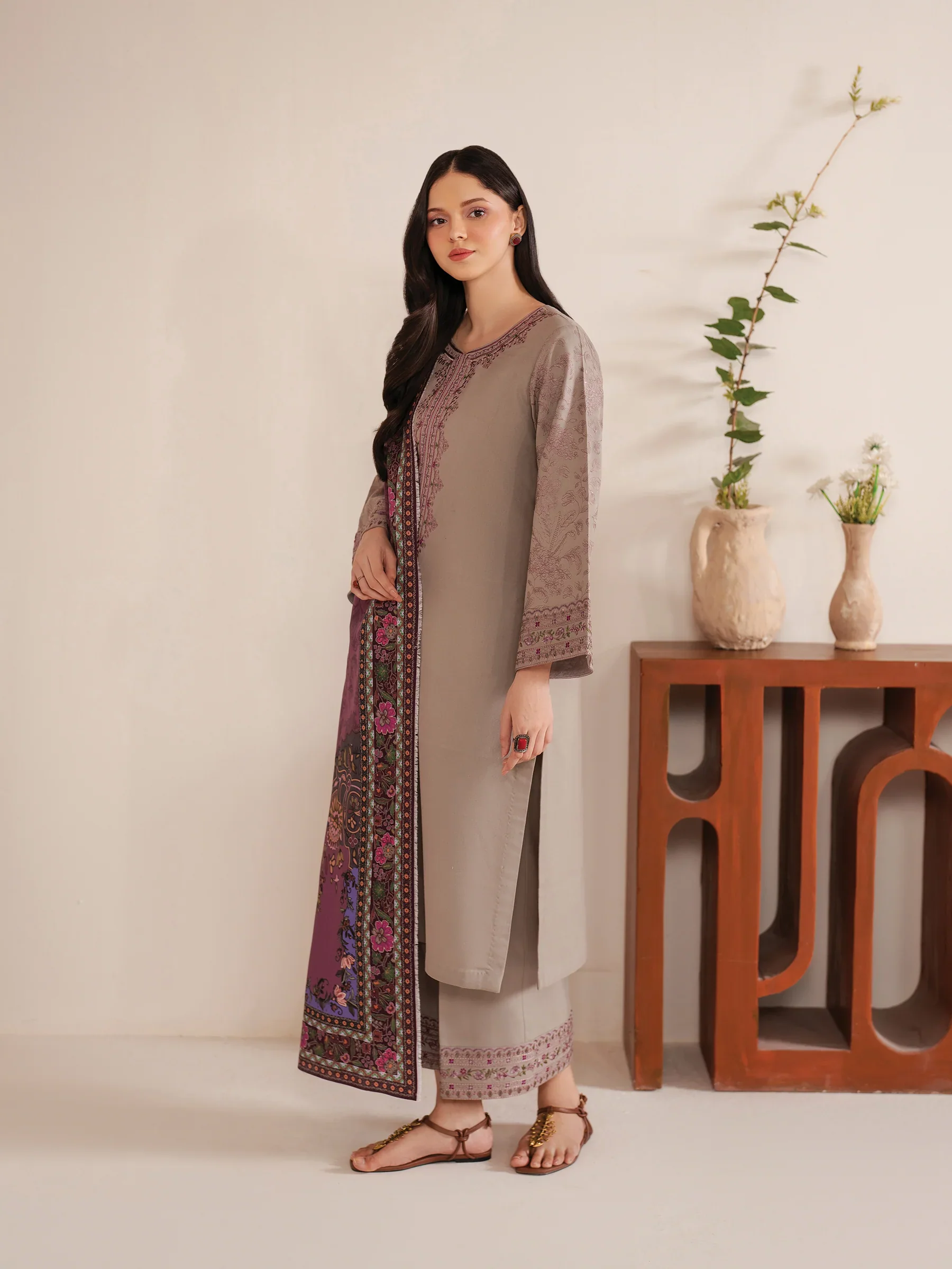 shahmina Garnet - Readymade 3 Piece - Image 7