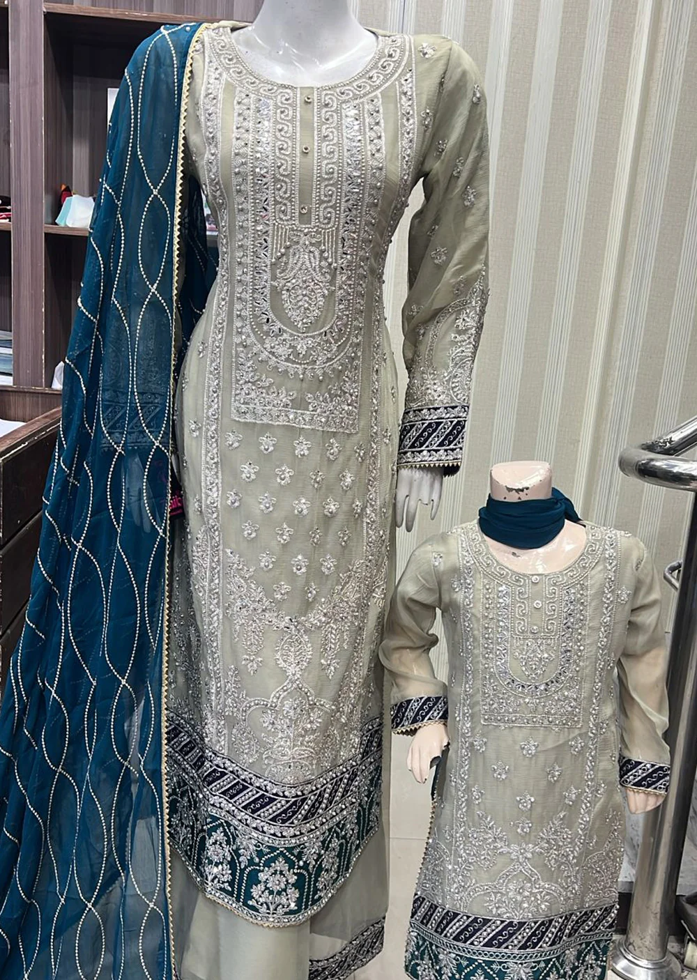 SHAZ3012  Embroidered Mummy n Me Outfit - Image 4