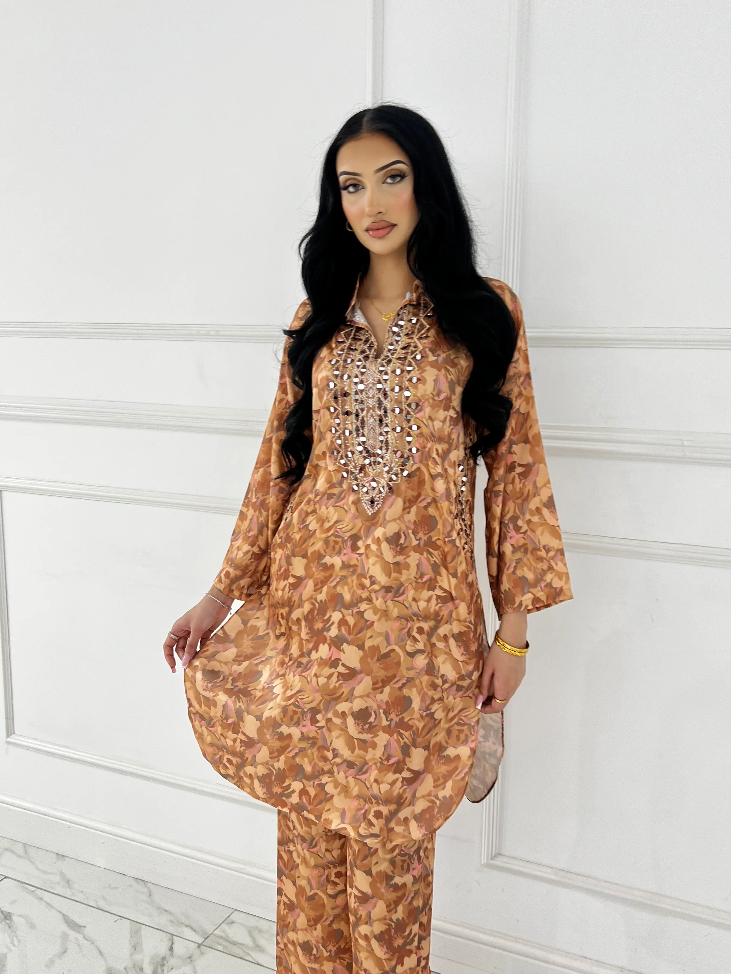 SMR3104- Readymade Silk 2 Piece Suit - Image 11