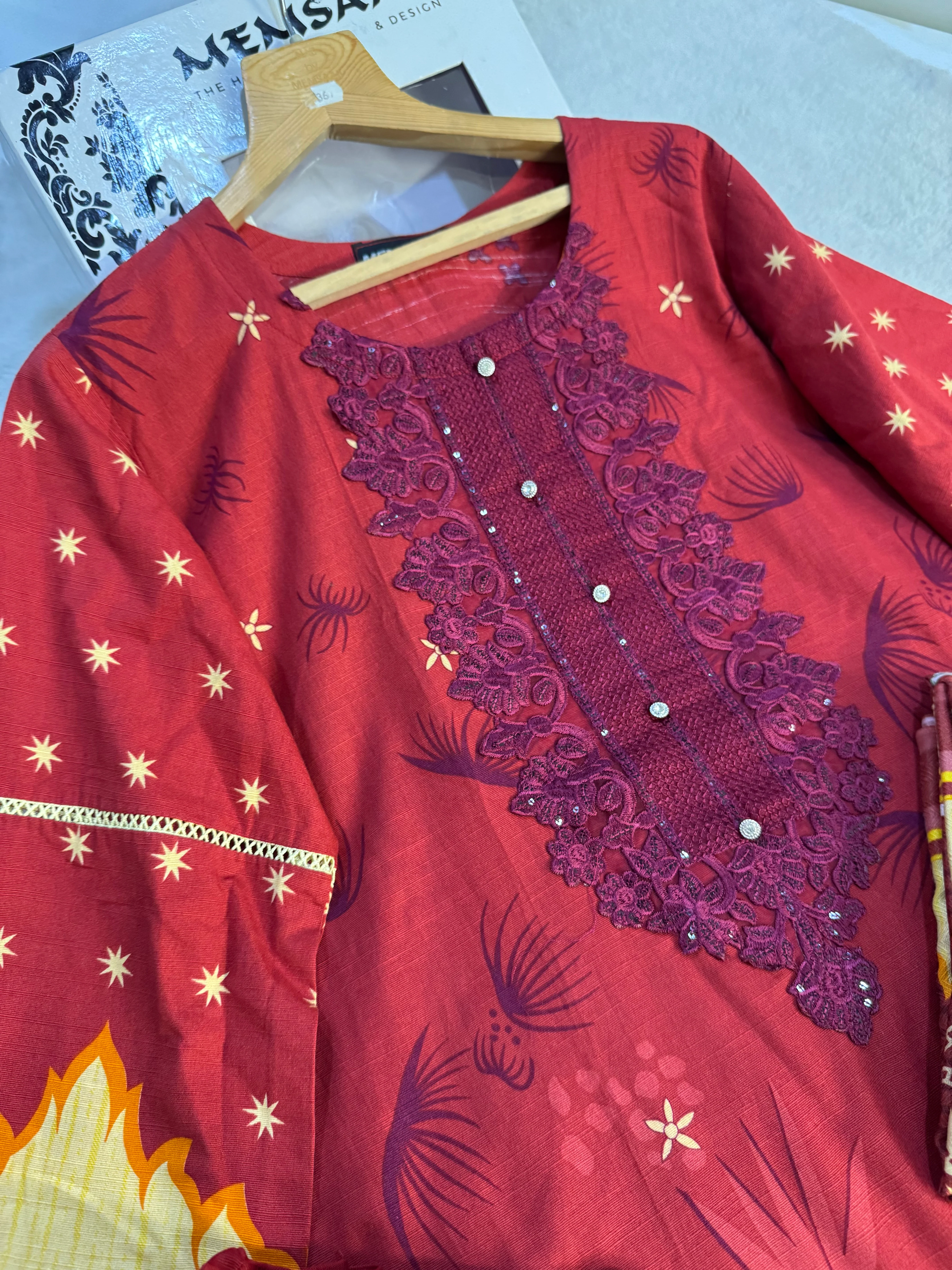 SN28 - Readymade - 3 Piece Dhanak Winter Outfit - Image 2