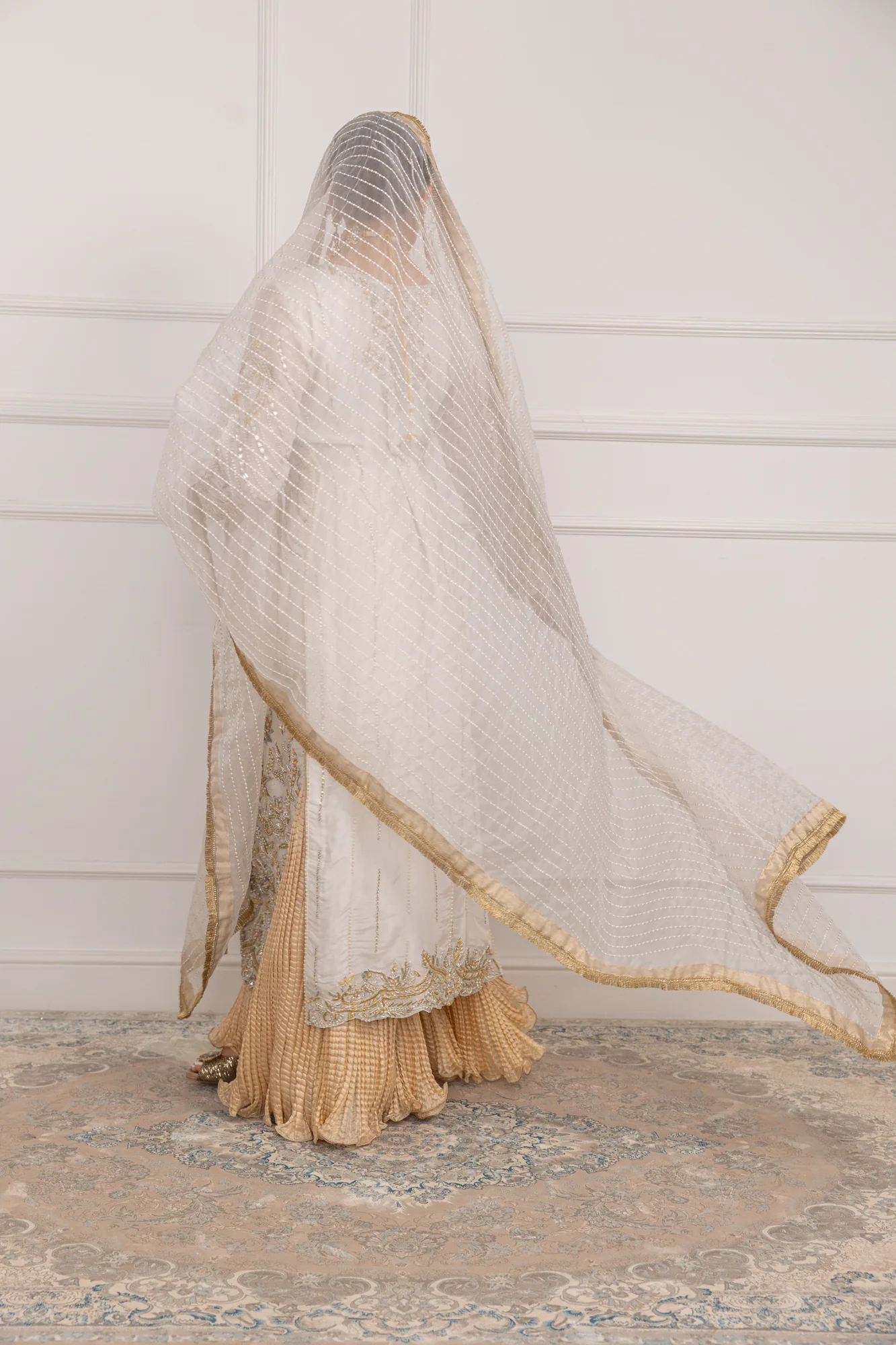 SRB1210 - Huma - White Sehrish.B Designer - Image 8