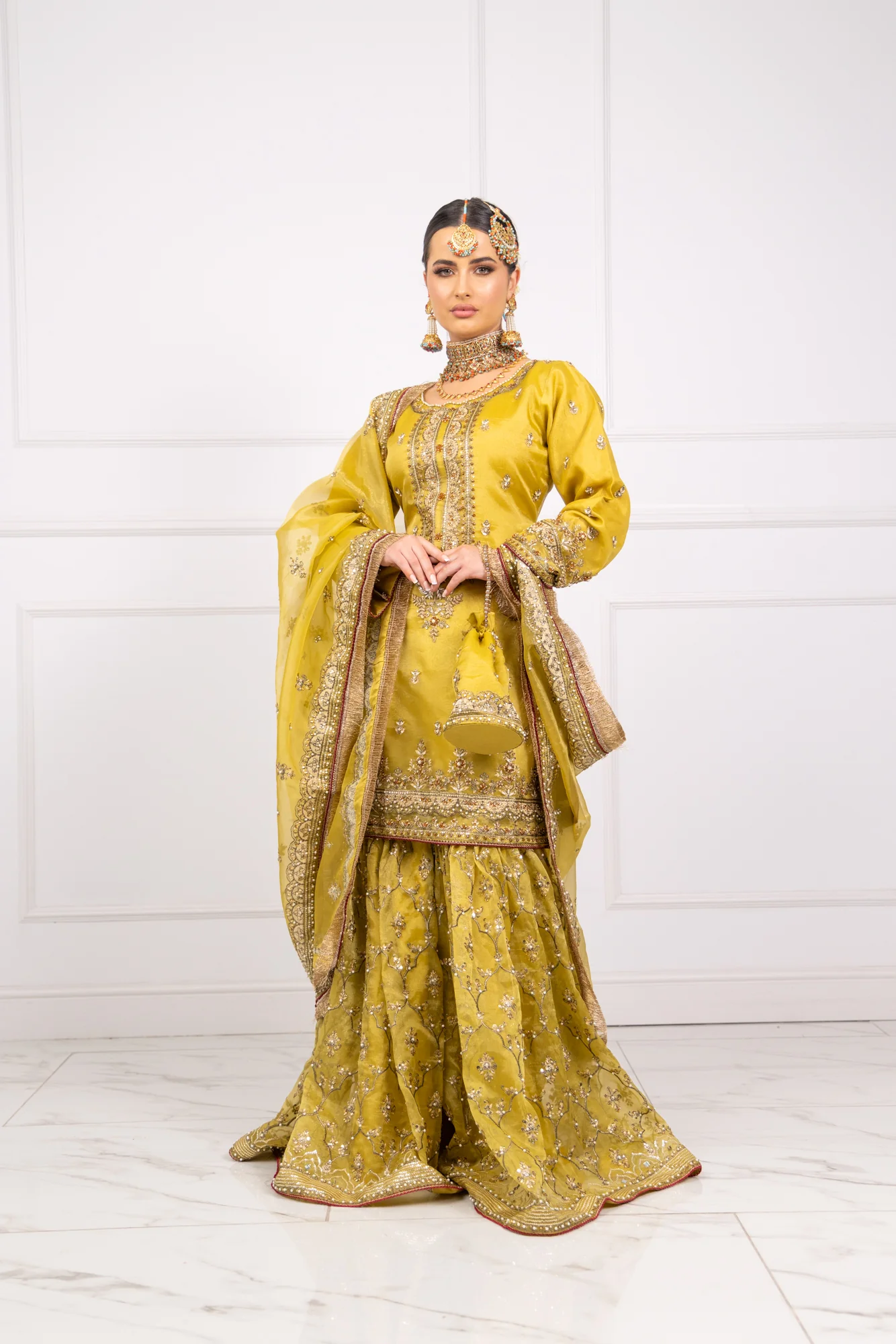 SRB1302 - Natasha - Sehrish.B Designer - Image 4
