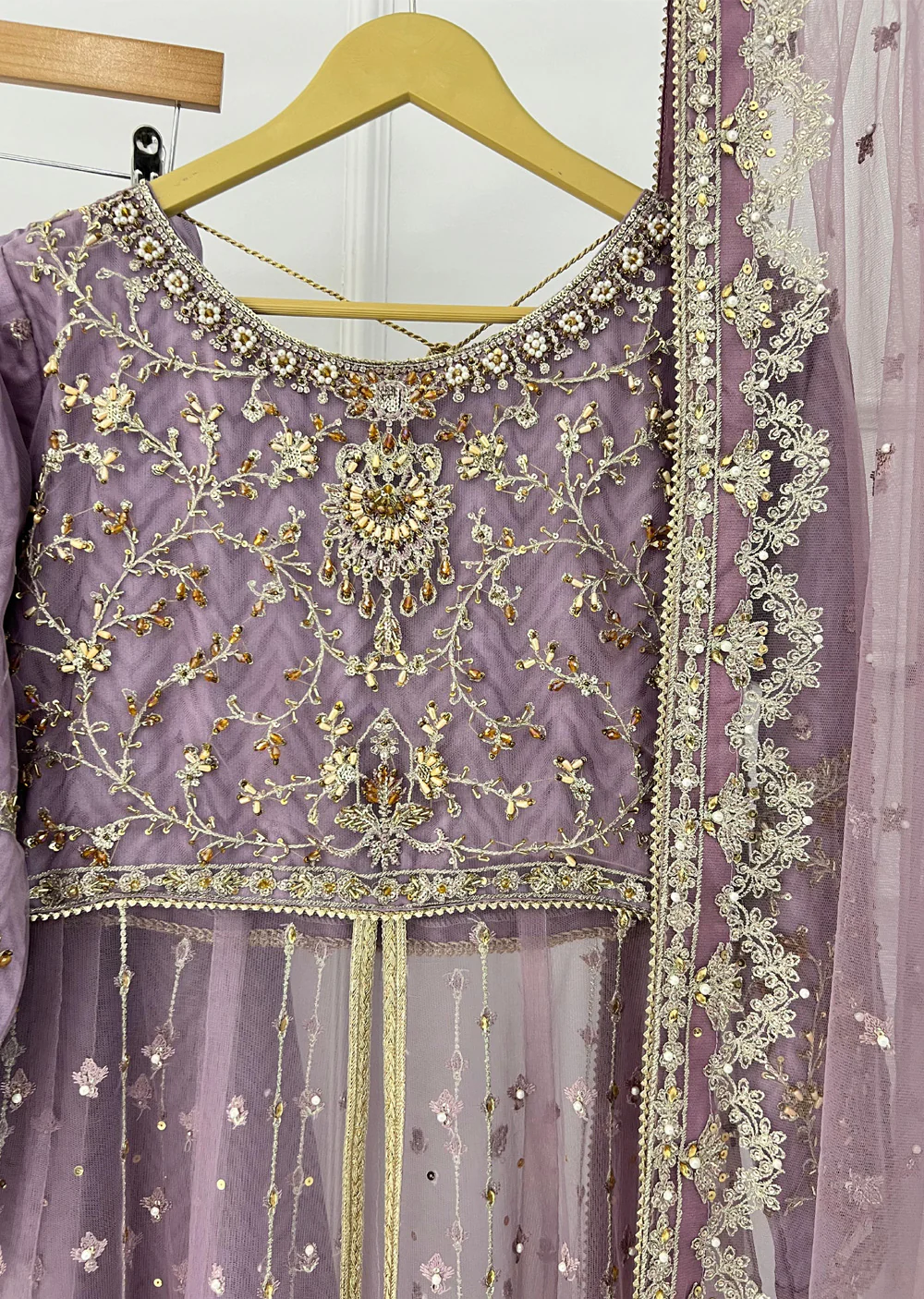 SRB1308 - Reshamgar - Lilac Sehrish.B Designer Suit - Image 12