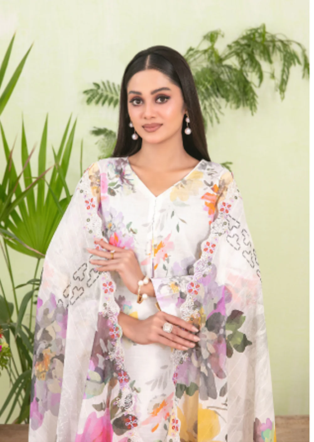TWD-1712- Readymade Erva Tawakkal Lawn Suit 2025 - Image 3