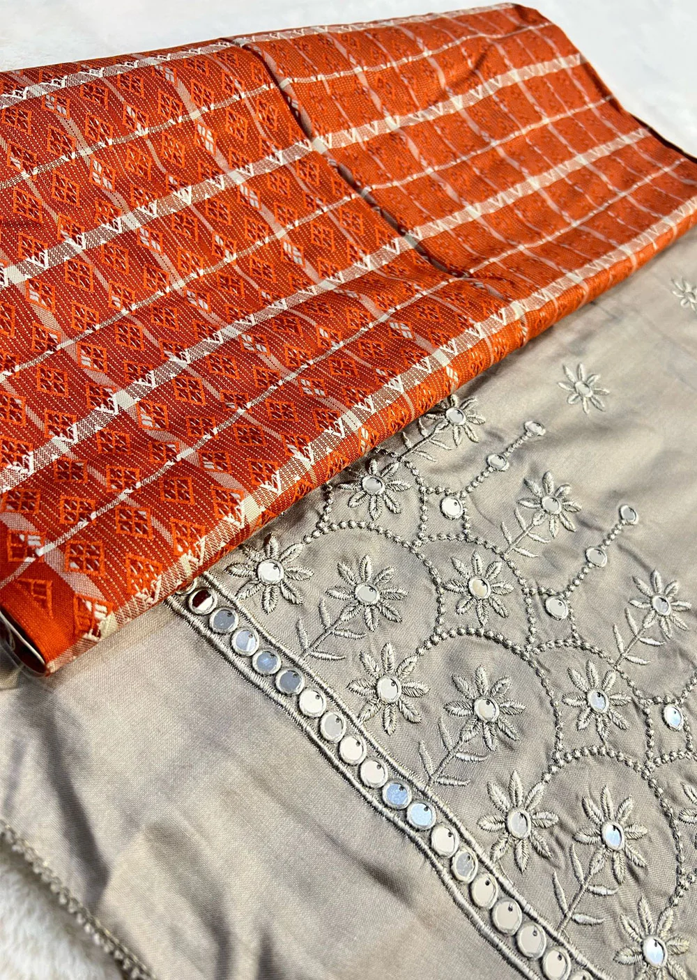Veezel 2 - Rust unstitched 2 piece suit - Image 3
