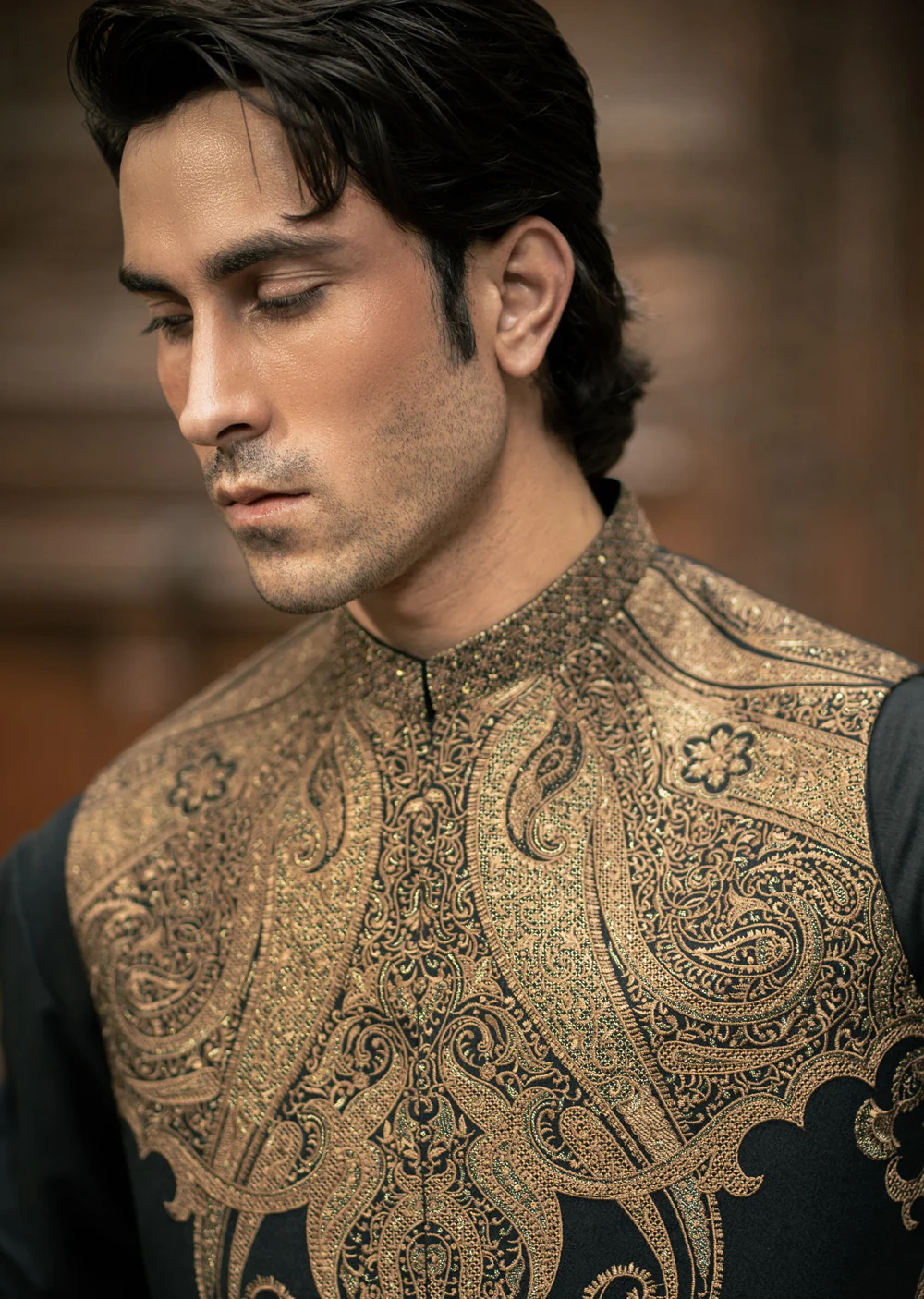W-3016 - Readymade Maysori Fabric Full Embroidery Waistcoat - Image 2