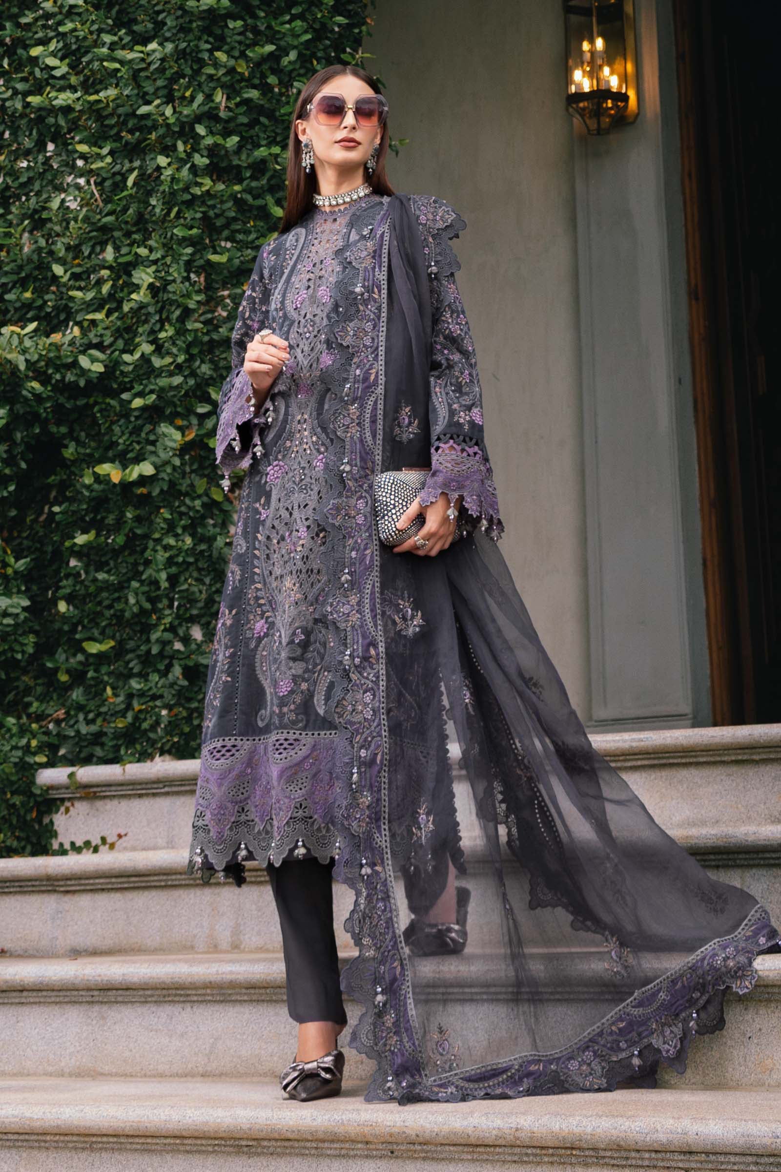 WL-1305- Maria b Embroidered Velvet Suit 2025 - Image 7