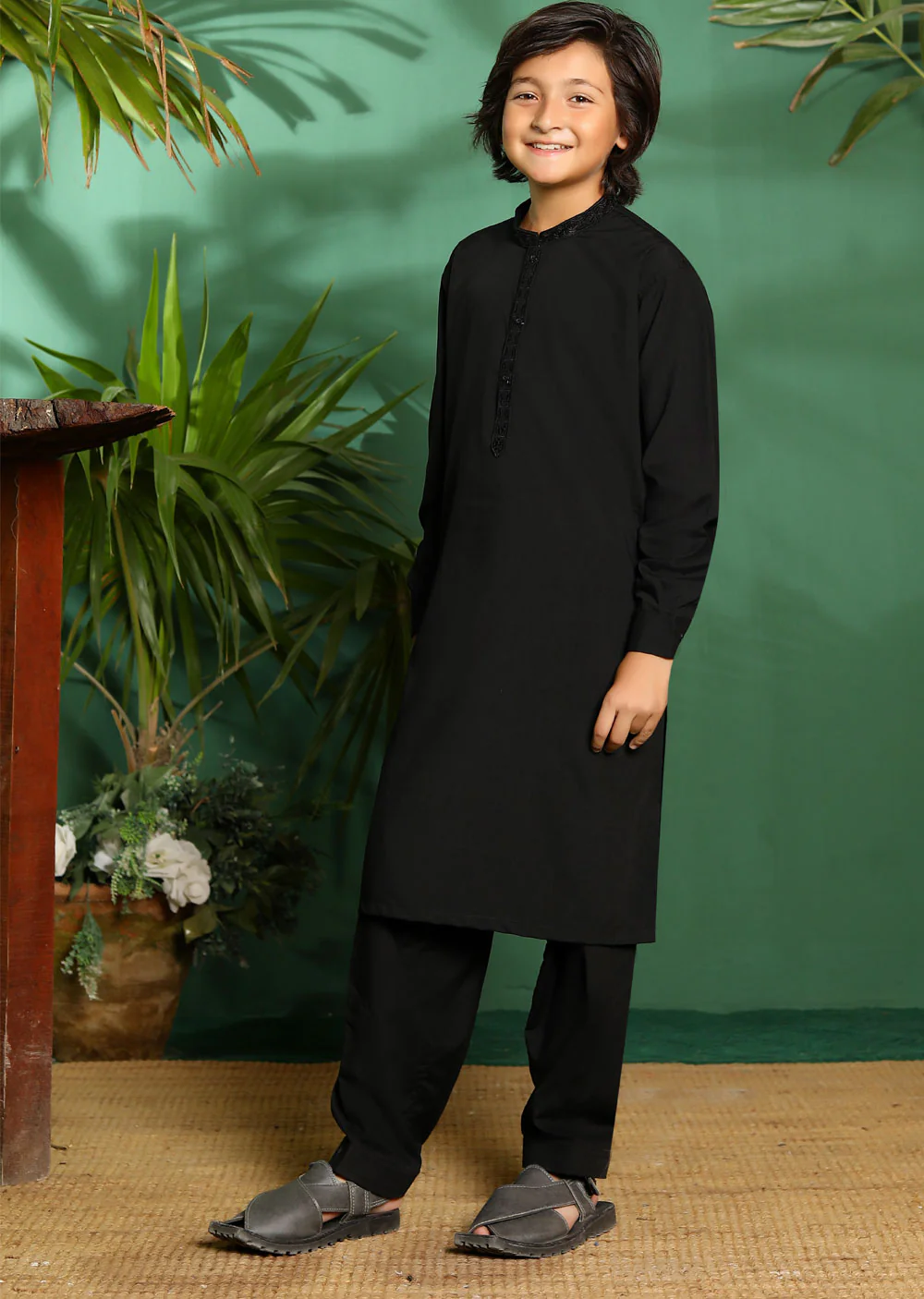 ZN2953A Black Readymade Mens Shalwar Kameez - Image 2